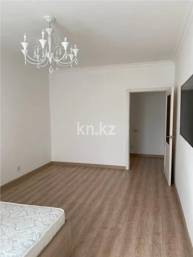 Продажа 1-комнатной квартиры, 42 м², пр. Мангилик Ел, дом  30/1 в Астане