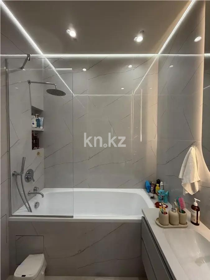 Продажа 4-комнатной квартиры, 111 м² в Алматы - фото 3