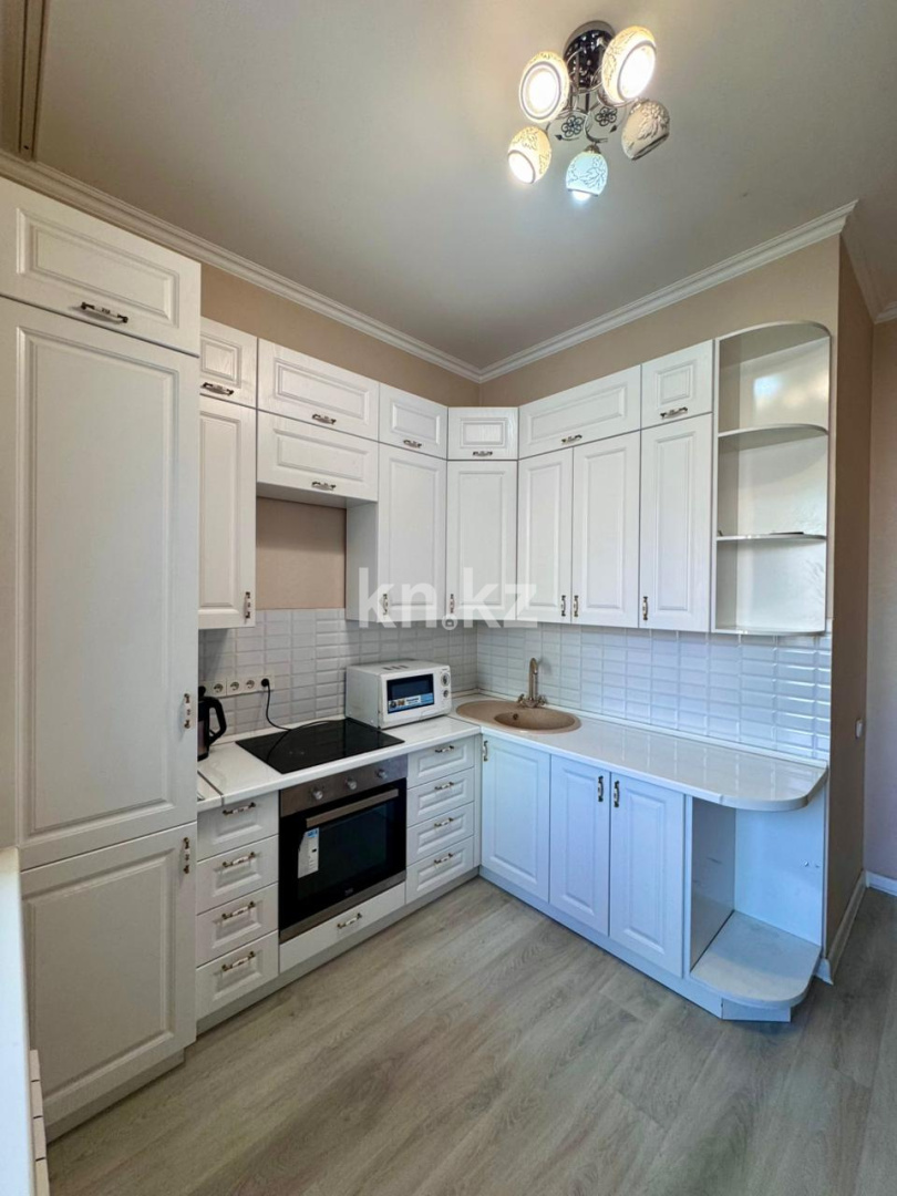 Продажа 1-комнатной квартиры, 43 м², пр. Гагарина в Алматы