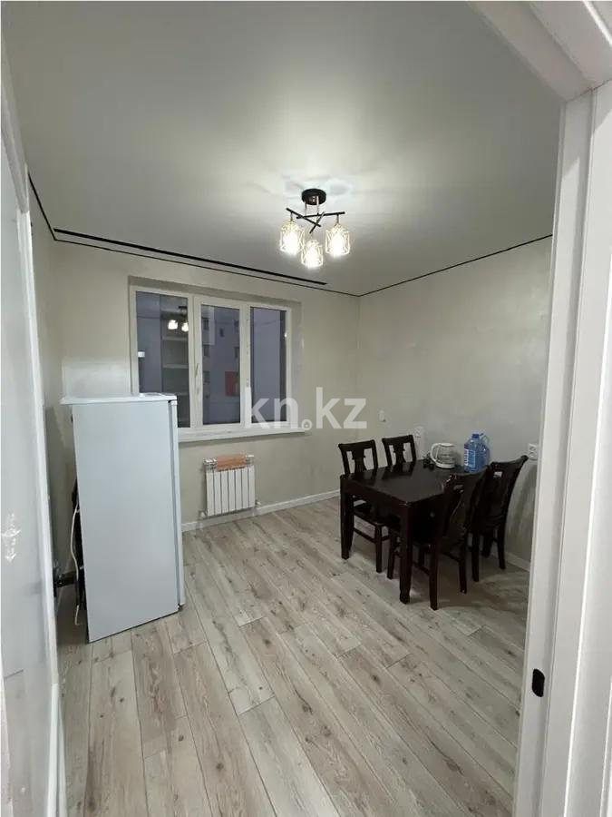 Продажа 1-комнатной квартиры, 40 м², пр. Тауелсыздык, дом  25 в Астане - фото 2