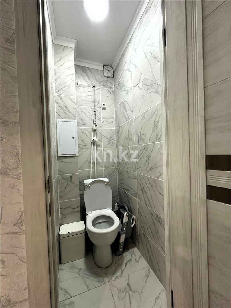 Продажа 3-комнатной квартиры, 63 м², ул. 9-й мкр. в Темиртау - фото 9