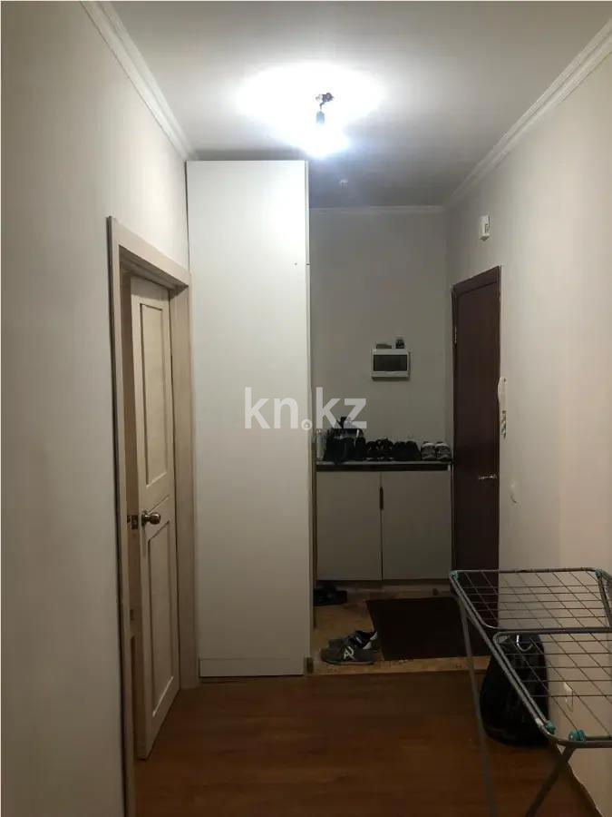 Продажа 3-комнатной квартиры, 80 м², пр. Кошкарбаева, дом  46/1 в Астане - фото 4