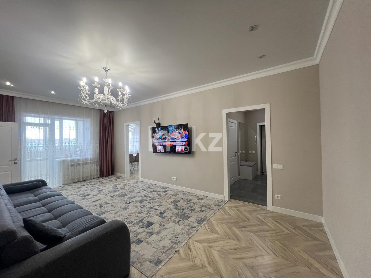 Продажа 3-комнатной квартиры, 94 м², ул. Сатыбалдина, дом  30 в Караганде - фото 2