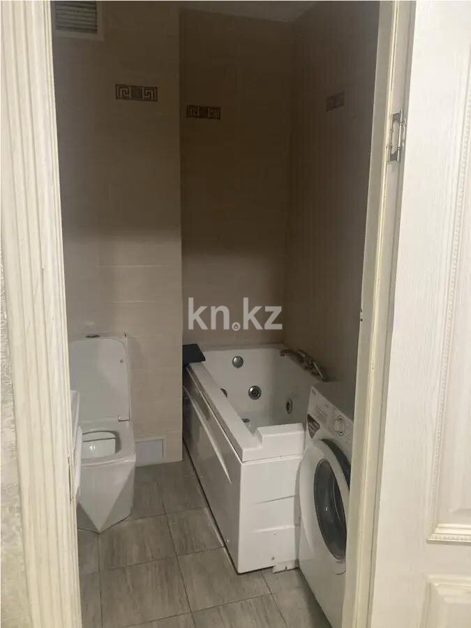 Продажа 2-комнатной квартиры, 75 м² в Алматы - фото 4