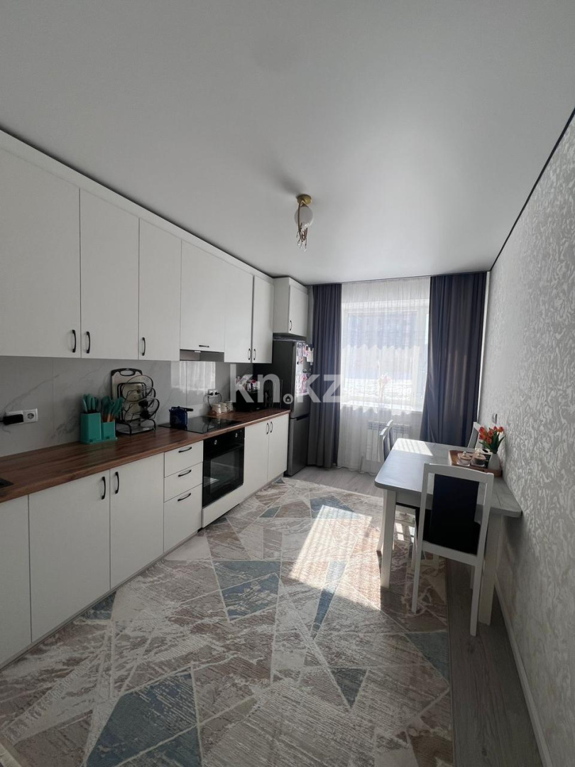 Аренда 2-комнатной квартиры, 68 м² в Астане