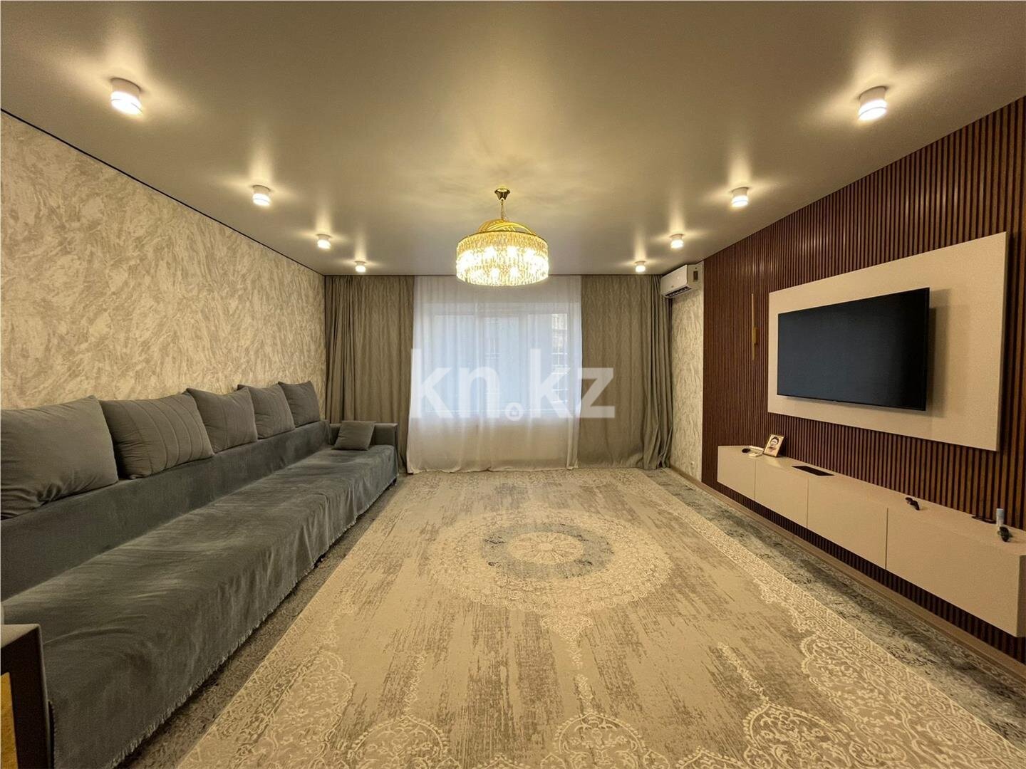 Продажа 2-комнатной квартиры, 78 м² в Караганде