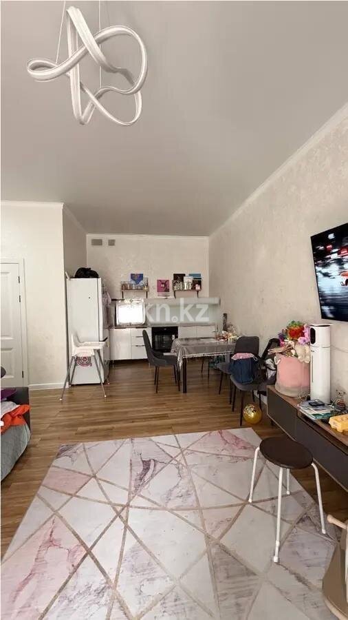 Продажа 2-комнатной квартиры, 49 м² в Караганде
