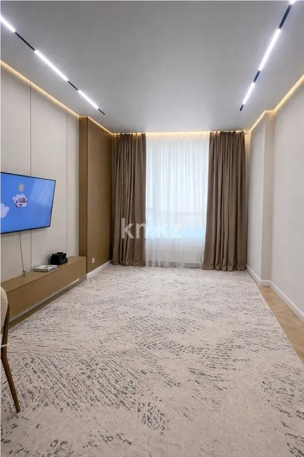 Продажа 4-комнатной квартиры, 105 м² в Астане