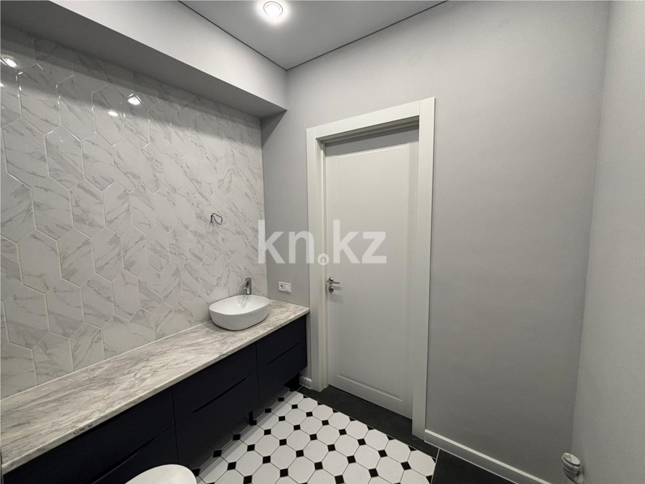 Продажа 1-комнатной квартиры, 36 м² в Караганде - фото 6