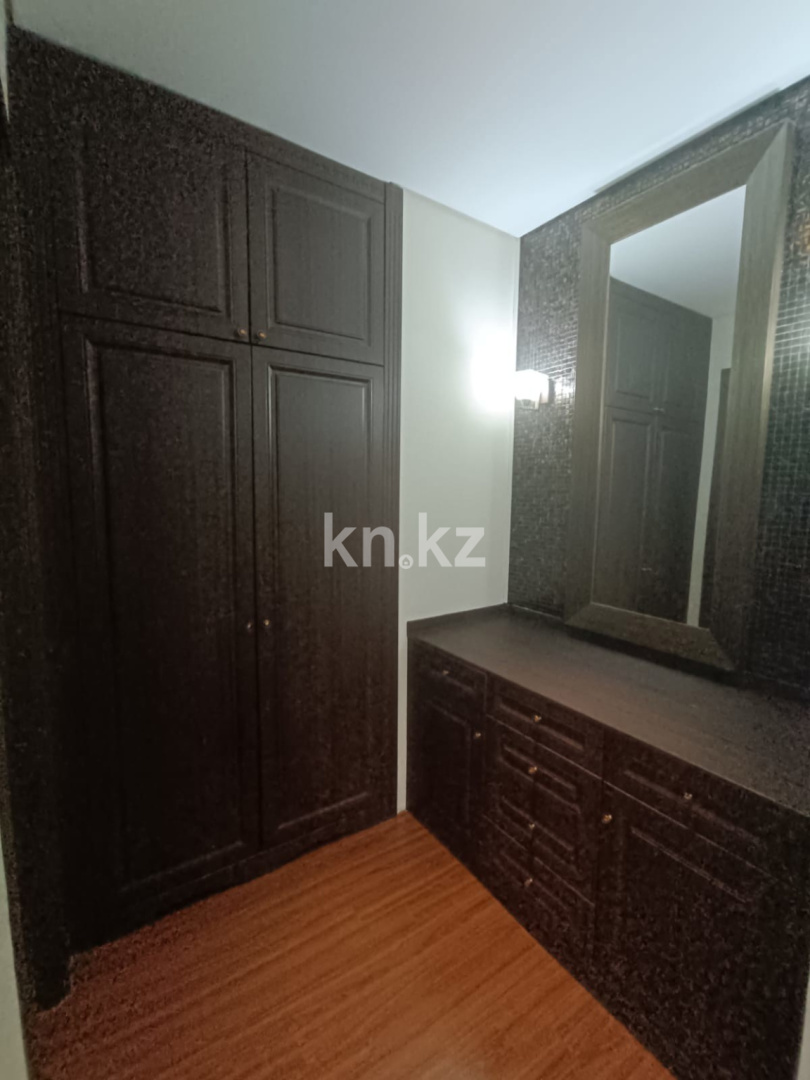 Продажа 3-комнатной квартиры, 100 м², ул. Байтурсынова, дом  5 в Астане - фото 13