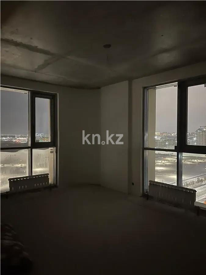 Продажа 4-комнатной квартиры, 138 м², пр. Мангилик Ел, дом  68 в Астане