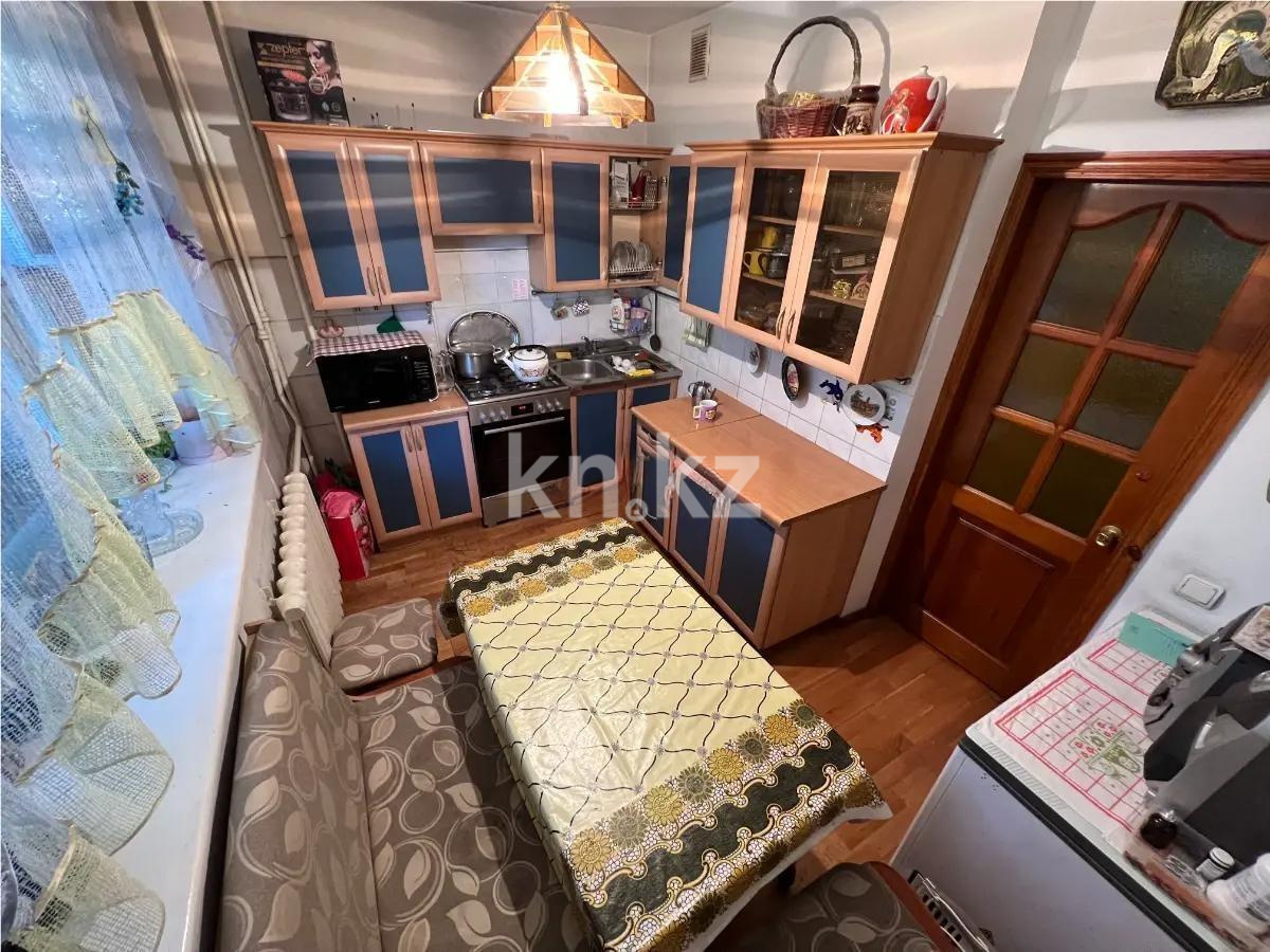 Продажа 3-комнатной квартиры, 72 м², ул. Маркова, дом  13 в Алматы - фото 3