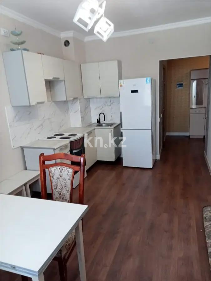 Продажа 1-комнатной квартиры, 45 м², ул. Таскескен, дом  17б в Астане - фото 2
