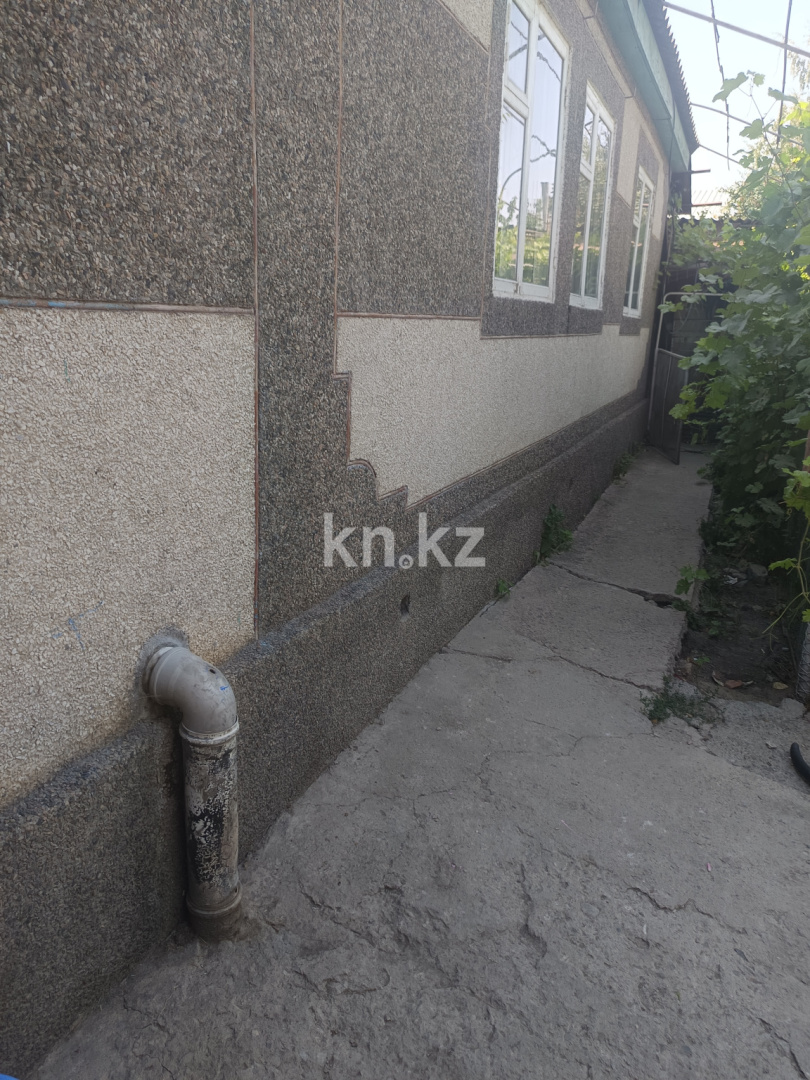 Продажа 4-комнатного дома, 80 м², 1 пер Раимбек батыра, дом  20 в Таразе - фото 2