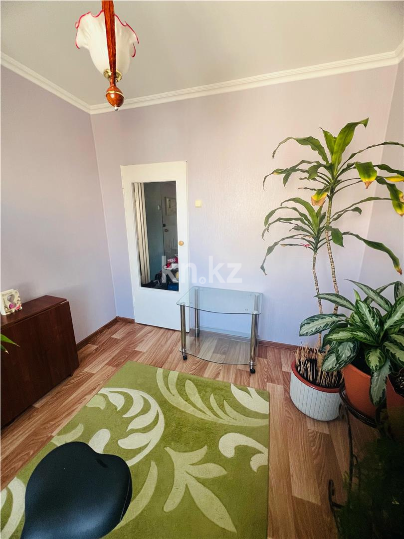 Продажа 4-комнатной квартиры, 76 м² в Караганде - фото 12