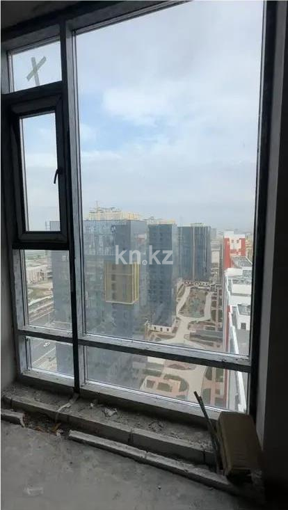 Продажа 10-комнатной квартиры, 866 м² в Астане