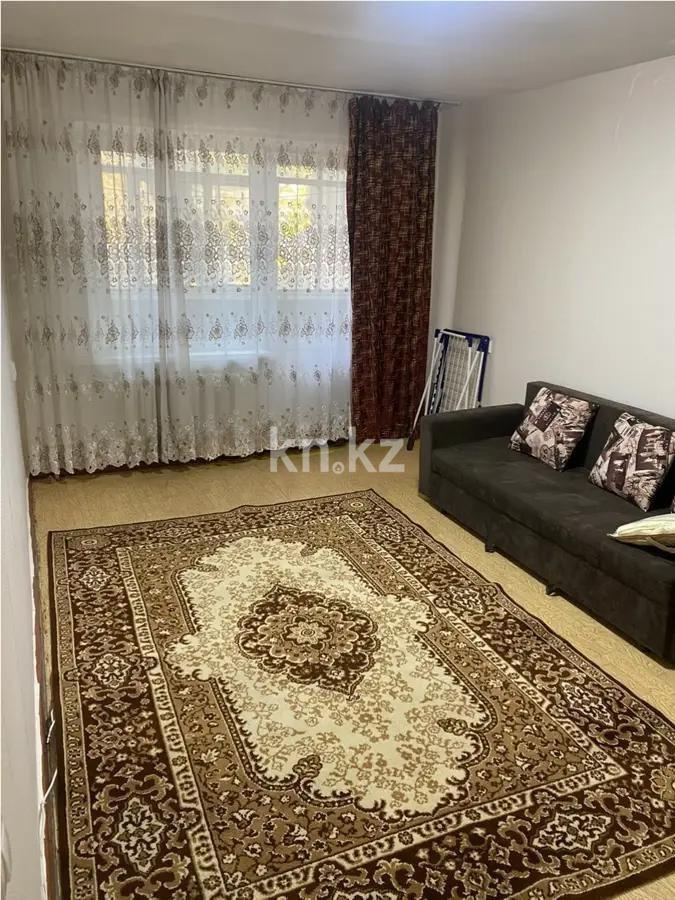 Продажа 1-комнатной квартиры, 33 м², мкр-н Аксай-2, дом  49 в Алматы