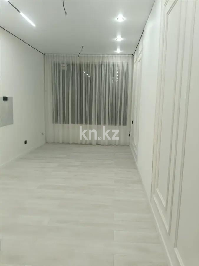Продажа 2-комнатной квартиры, 70.1 м² в Алматы - фото 2