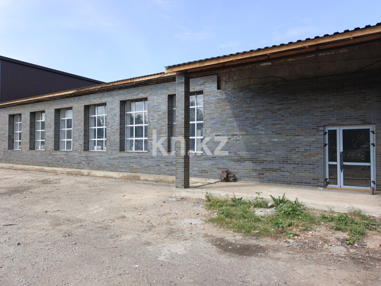 Аренда , мкр-н 17, дом  53/2 в Караганде