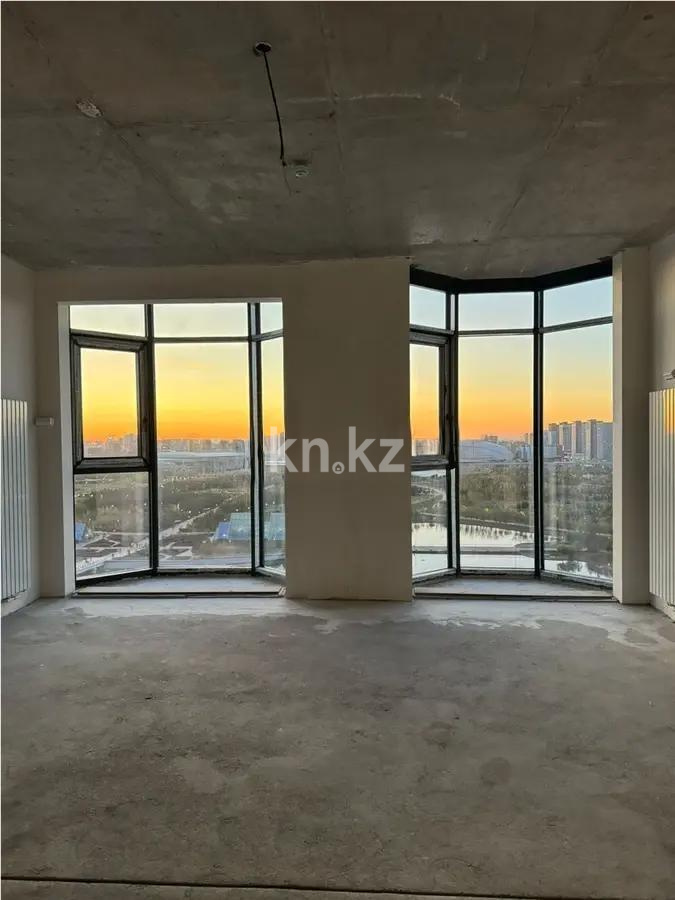 Продажа 4-комнатной квартиры, 188 м², ул. Туркестан, дом  16/3 в Астане