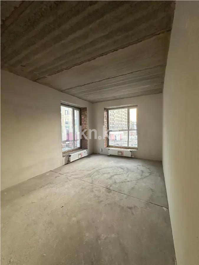 Продажа 2-комнатной квартиры, 60 м², ул. Нажимеденова, дом  28 в Астане