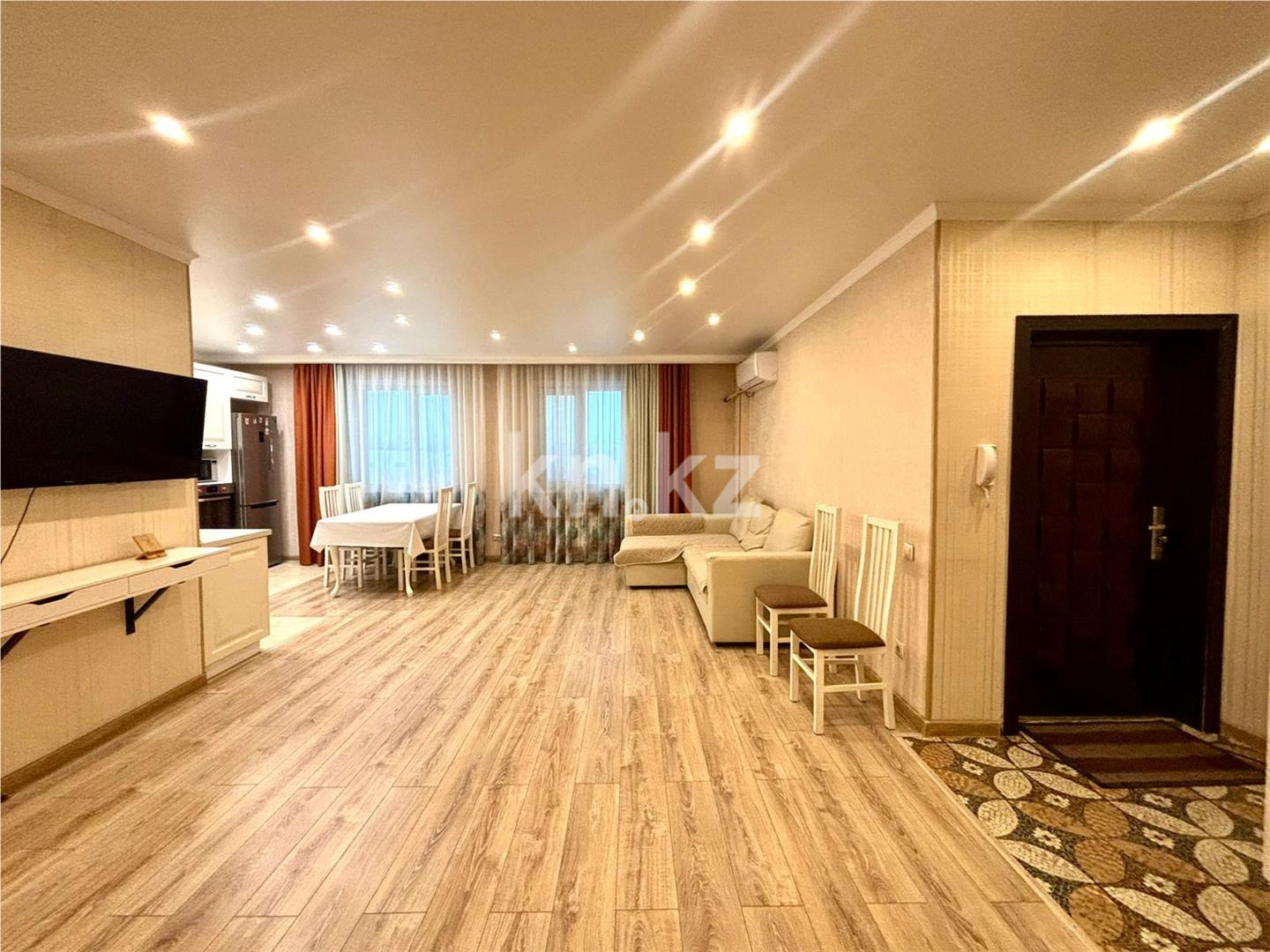 Продажа 3-комнатной квартиры, 96 м² в Караганде - фото 2