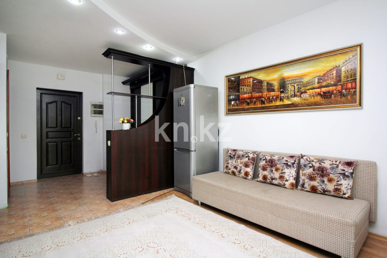 Аренда 1-комнатной квартиры посуточно, 50 м², ул. Хусаинова, дом  225 - ул. Ескараева в Алматы - фото 18