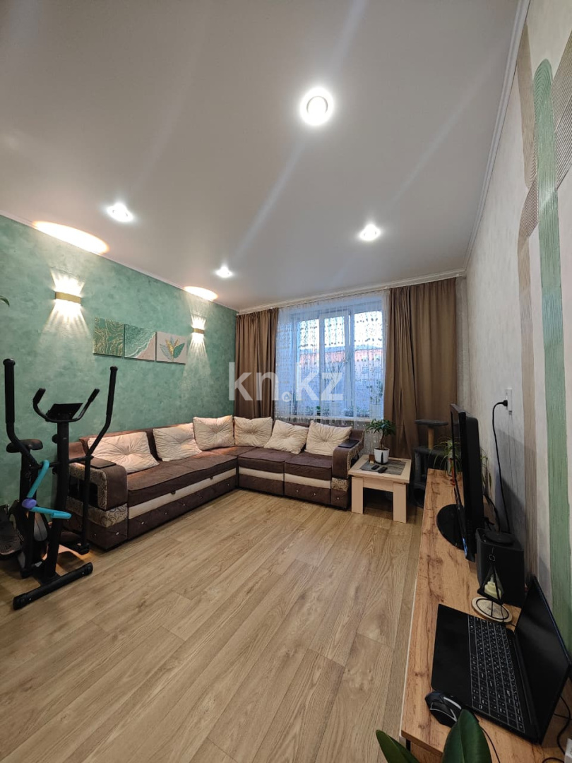 Продажа 3-комнатной квартиры, 75 м² в Караганде