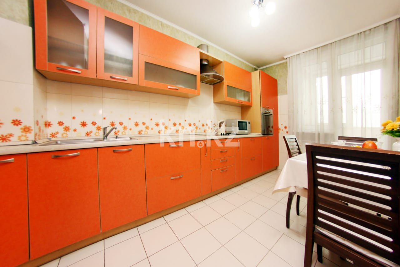 Аренда 2-комнатной квартиры посуточно, 70 м², ул. Хусаинова, дом  225 в Алматы - фото 16