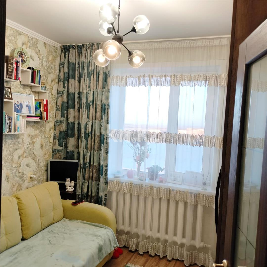 Продажа 3-комнатной квартиры, 63 м², мкр. Восток-3 в Караганде - фото 4
