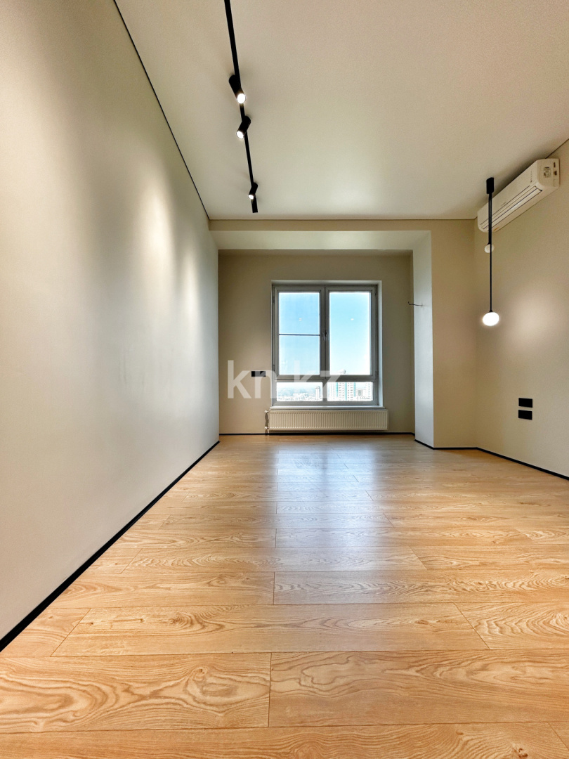 Продажа 4-комнатной квартиры, 130 м² в Алматы - фото 19