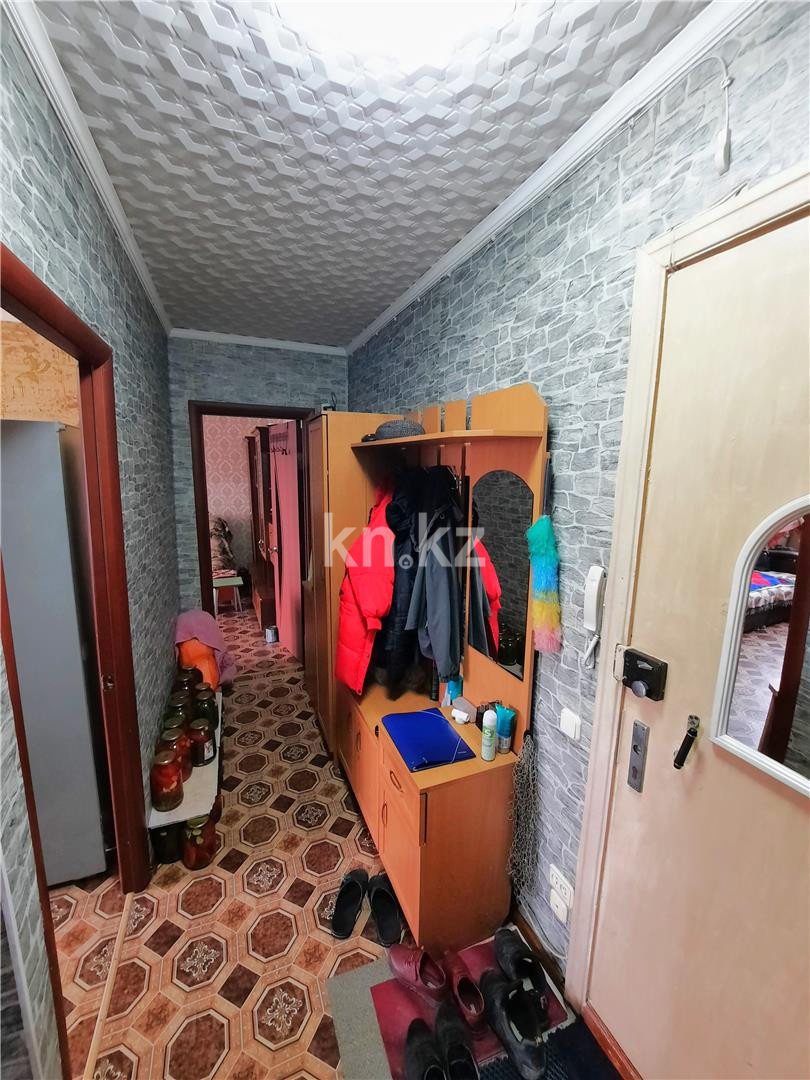 Продажа 2-комнатной квартиры, 42 м², 19-й мкр. в Караганде - фото 9