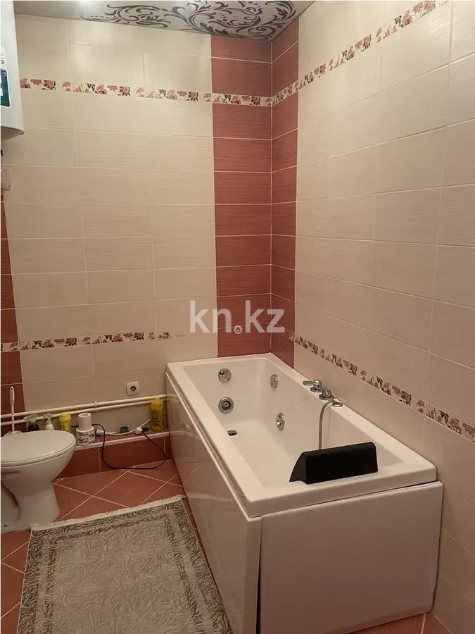 Продажа 2-комнатной квартиры, 77 м² в Караганде - фото 4