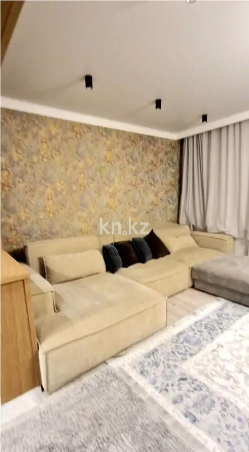 Продажа 2-комнатной квартиры, 78 м², мкр-н Самал-1, дом  24 в Алматы