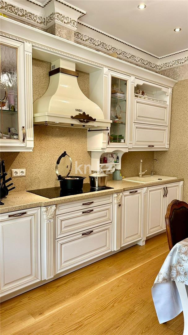 Продажа 4-комнатной квартиры, 159 м², пр. Кабанбай батыра в Астане - фото 8