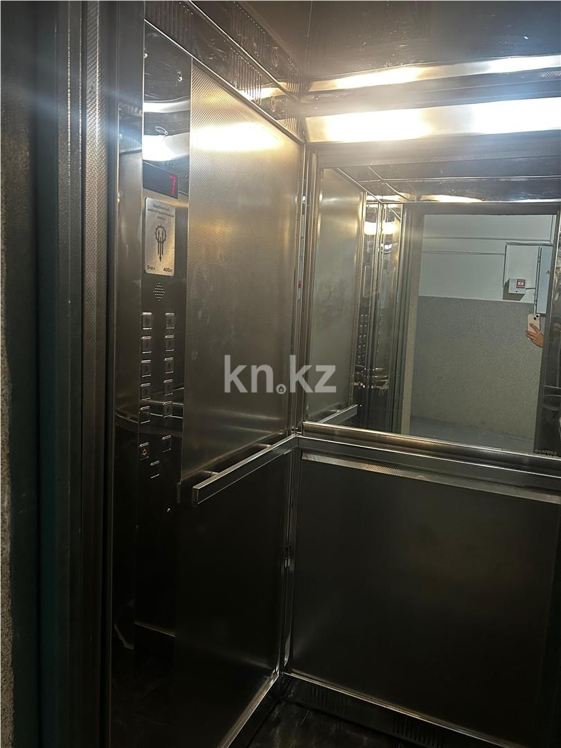 Продажа 3-комнатной квартиры, 104 м², ул. Лободы, дом  29/2 в Караганде - фото 24