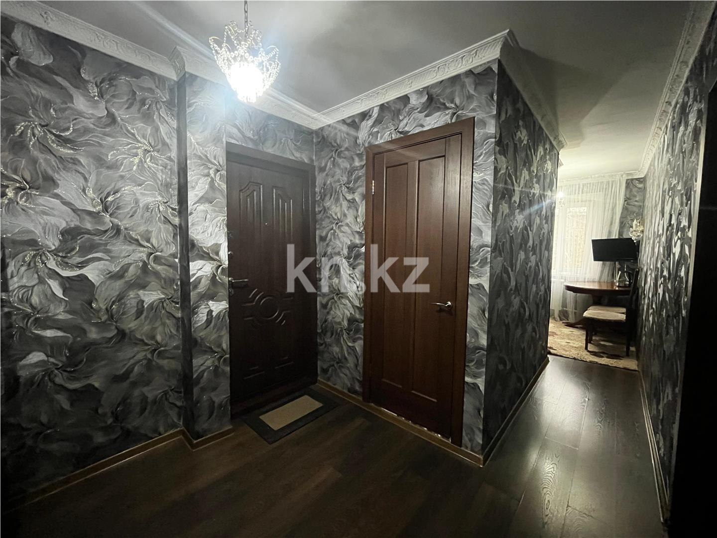 Продажа 3-комнатной квартиры, 62 м², мкр-н Восток-1 в Караганде - фото 12