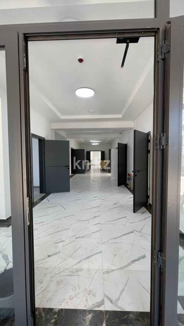 Продажа , 1000 м², ул. Ракышева, дом  1 в Алматы - фото 17