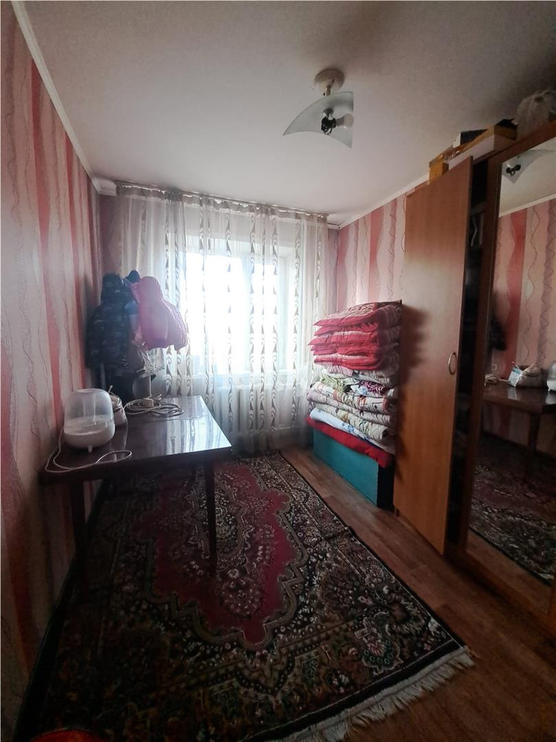 Продажа 4-комнатной квартиры, 61 м², мкр-н 16 в Караганде - фото 7