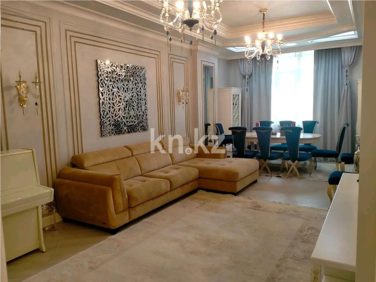 Продажа 4-комнатной квартиры, 200 м², ул. Омаровой, дом  33 в Алматы