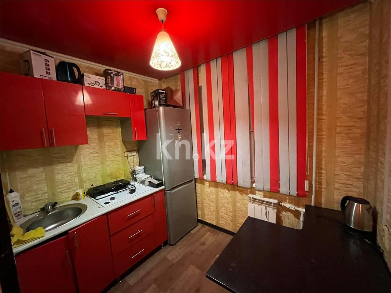Продажа 1-комнатной квартиры, 30 м², мкр-н 15 в Караганде - фото 3