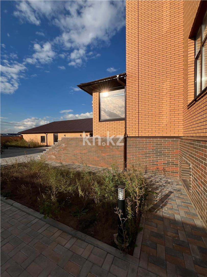 Продажа 7-комнатного дома, 400 м² в Караганде - фото 8