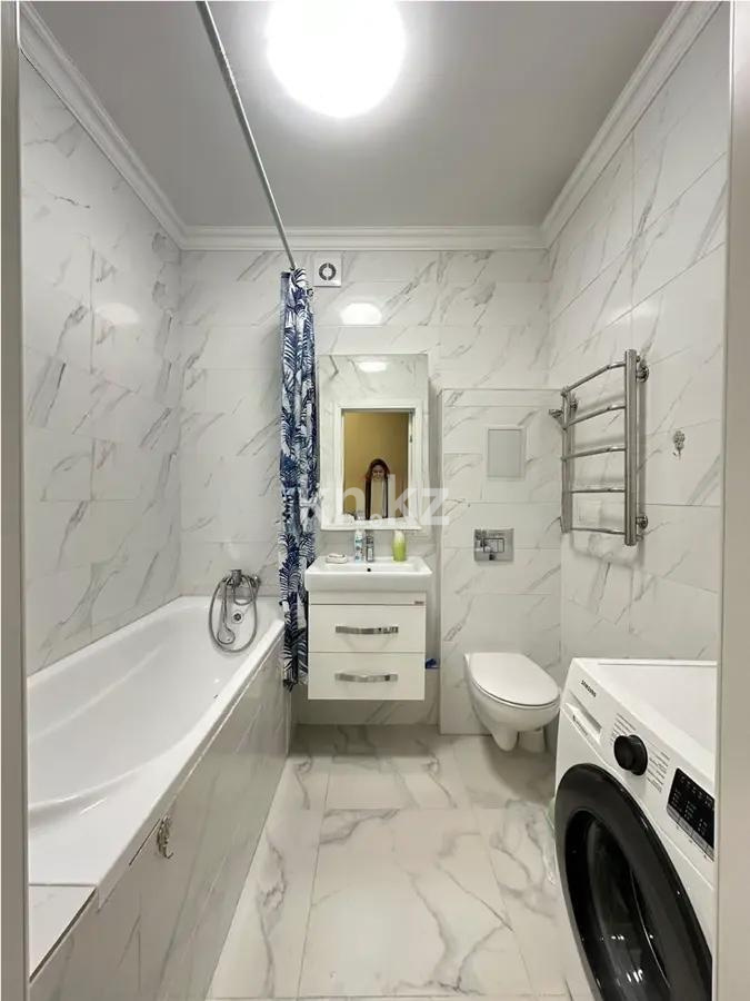 Продажа 2-комнатной квартиры, 56.7 м² в Алматы - фото 4