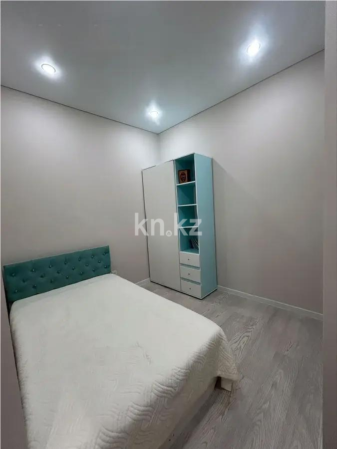 Продажа 3-комнатной квартиры, 56 м², пр. Абая, дом  164 в Алматы - фото 2