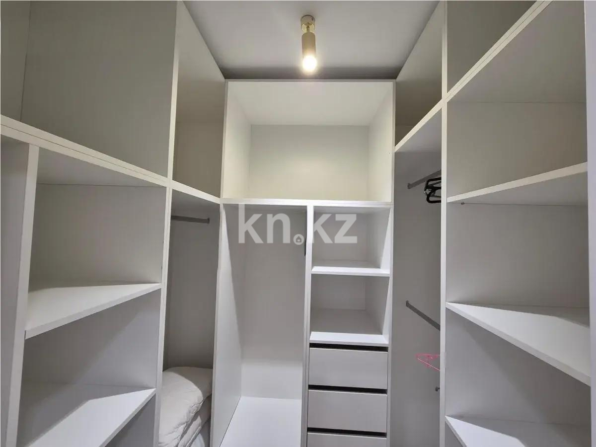 Продажа 3-комнатной квартиры, 90 м², ул. Орынбор, дом  12 в Астане - фото 5