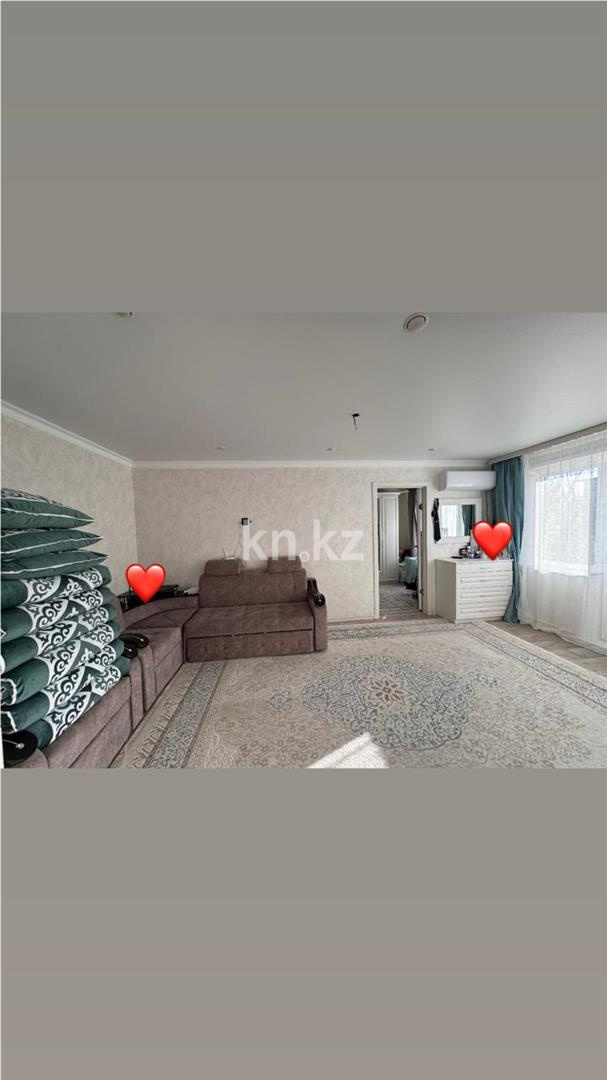 Продажа 2-комнатной квартиры, 44 м², мкр-н 12 в Караганде - фото 3