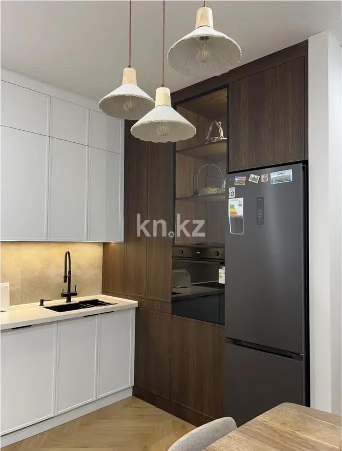 Продажа 3-комнатной квартиры, 91 м², мкр. Степной-2, дом  18/1 в Караганде - фото 4