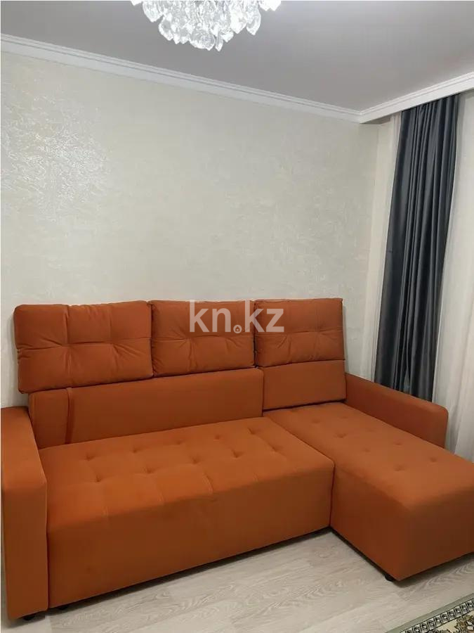 Продажа 1-комнатной квартиры, 40 м², ул. Нажимеденова, дом  64 в Астане