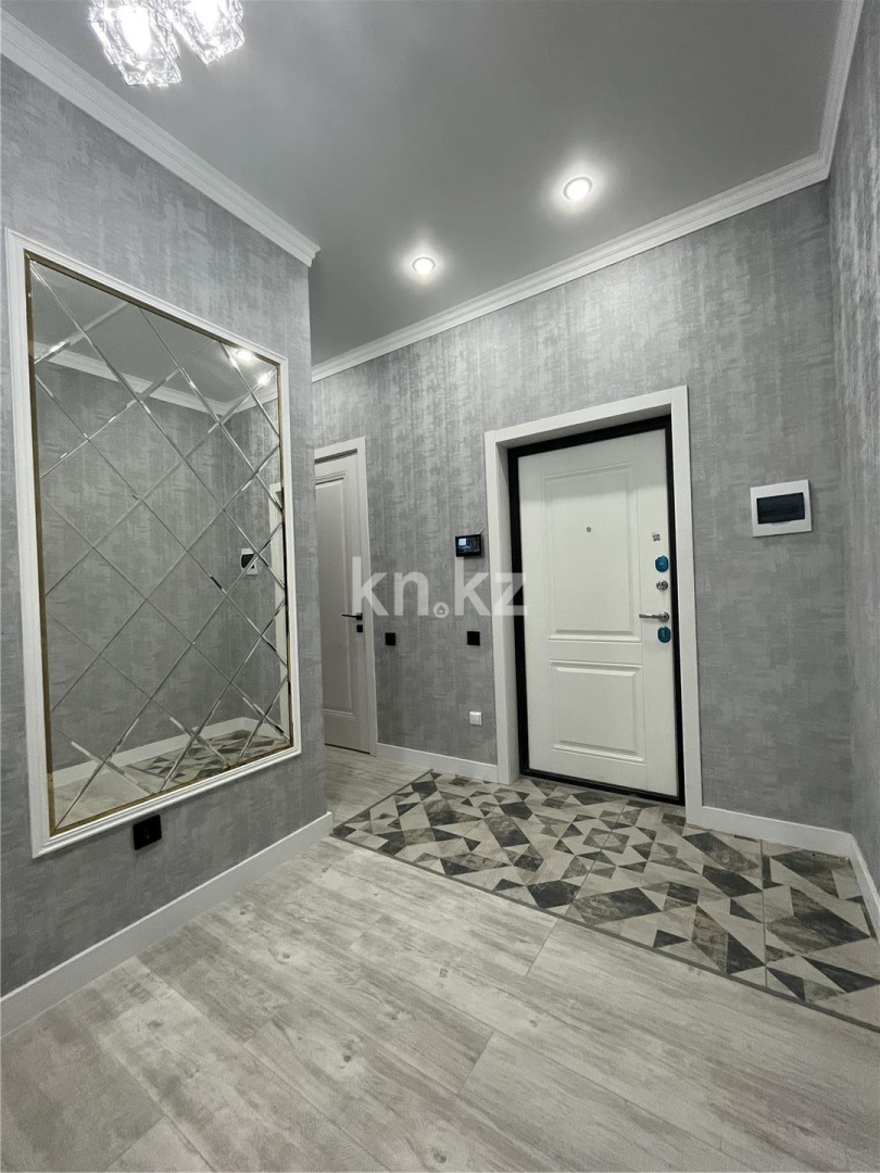 Продажа 3-комнатной квартиры, 95 м², мкр-н Степной-4 в Караганде - фото 23