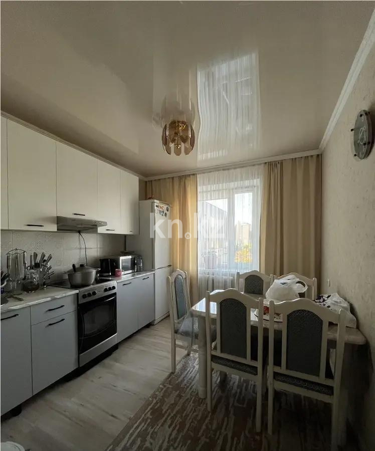 Продажа 3-комнатной квартиры, 68 м², ул. Таттимбета, дом  9 в Караганде - фото 3